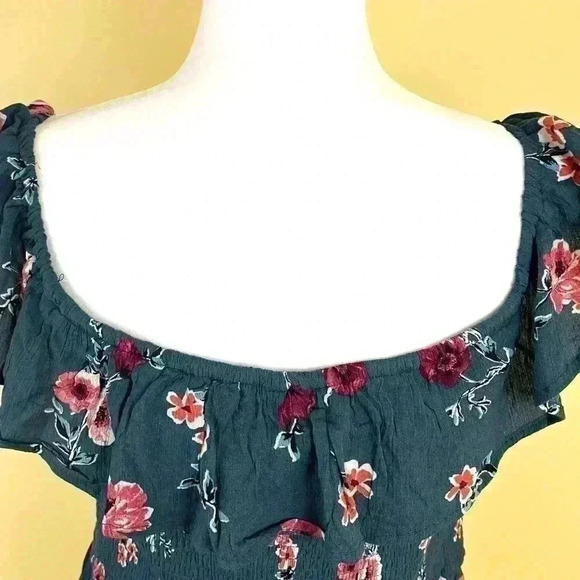 NWT B.O.G. Collective Evergreen Sleeveless Rouge Off Shoulder Peasant Top SizeXL - Picture 7 of 13